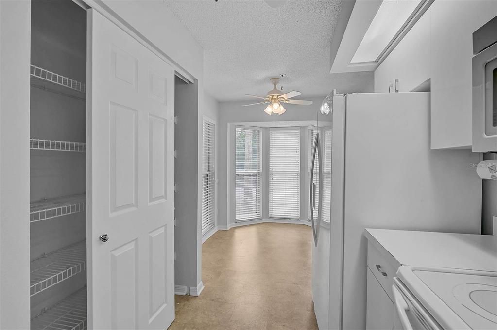 Activo con contrato: $199,000 (2 camas, 2 baños, 1142 Pies cuadrados)