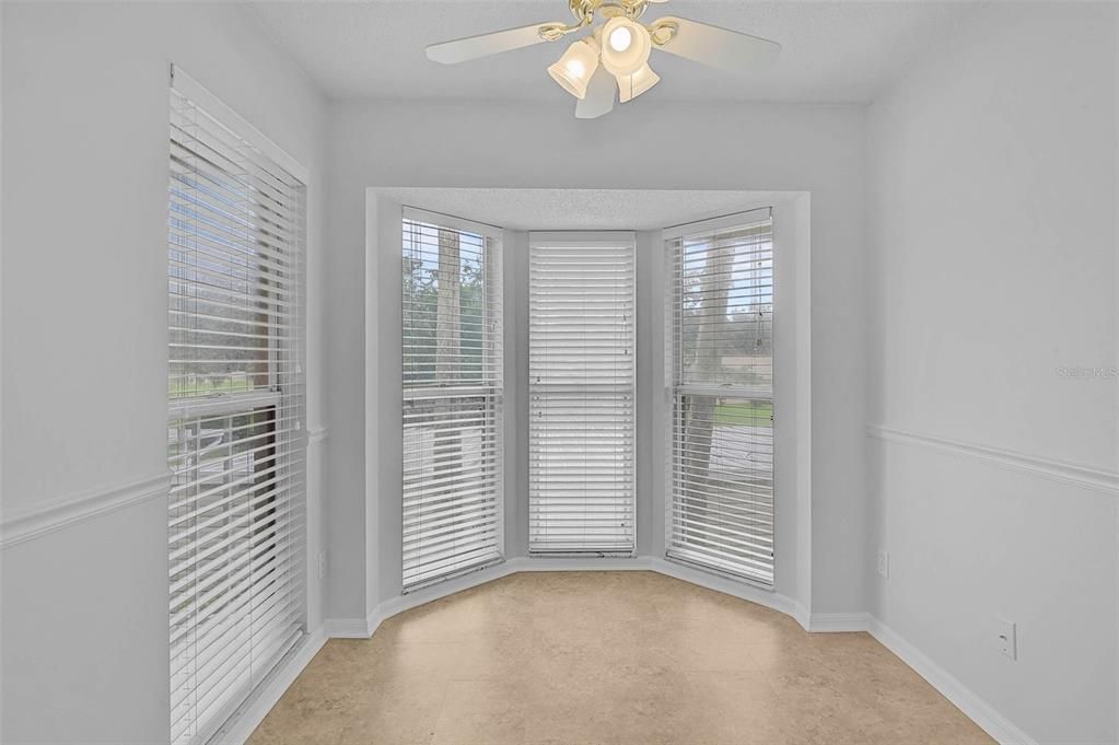 Activo con contrato: $199,000 (2 camas, 2 baños, 1142 Pies cuadrados)