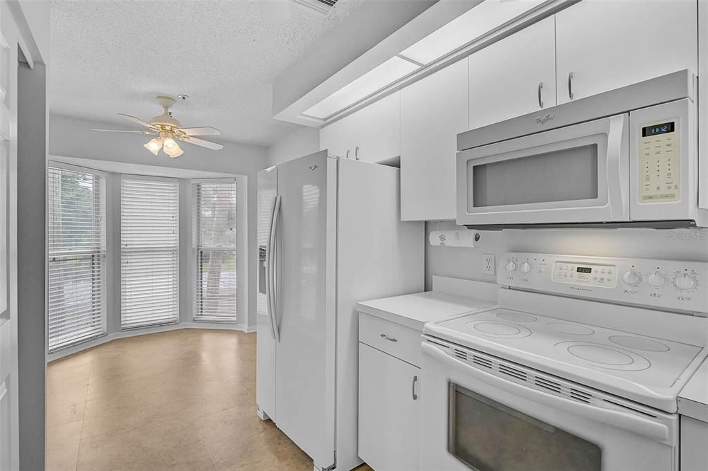 Activo con contrato: $199,000 (2 camas, 2 baños, 1142 Pies cuadrados)