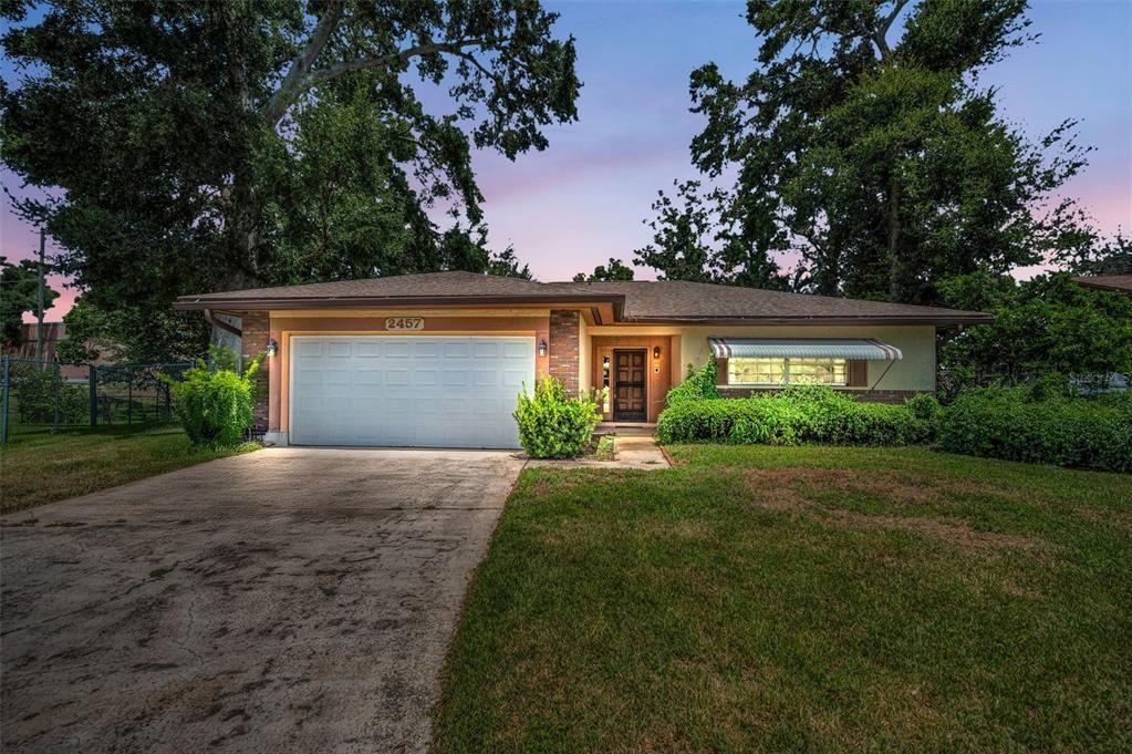 Recently Sold: $365,000 (2 beds, 2 baths, 1286 Square Feet)