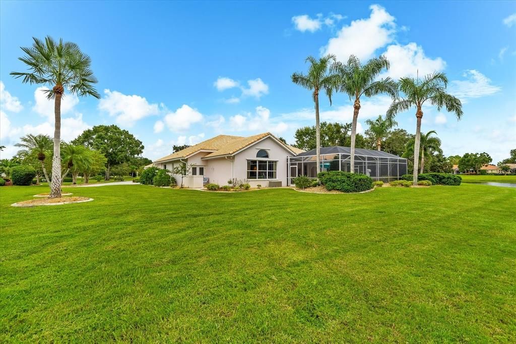 En Venta: $949,000 (3 camas, 2 baños, 2807 Pies cuadrados)