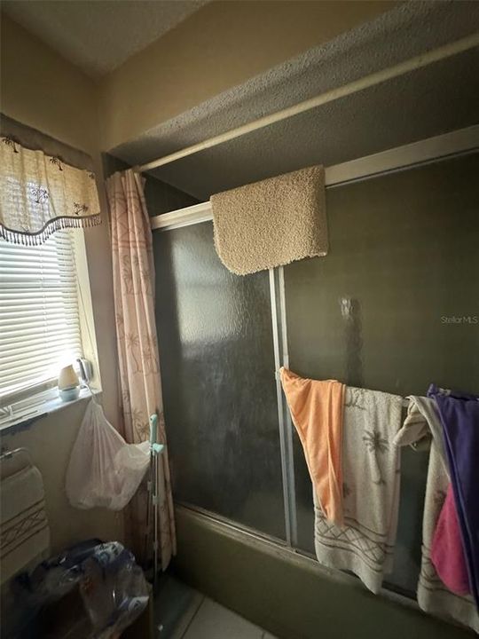 Active With Contract: $160,000 (2 beds, 2 baths, 1112 Square Feet)