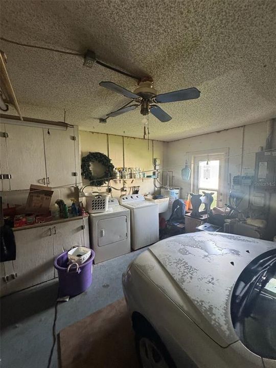 Active With Contract: $160,000 (2 beds, 2 baths, 1112 Square Feet)