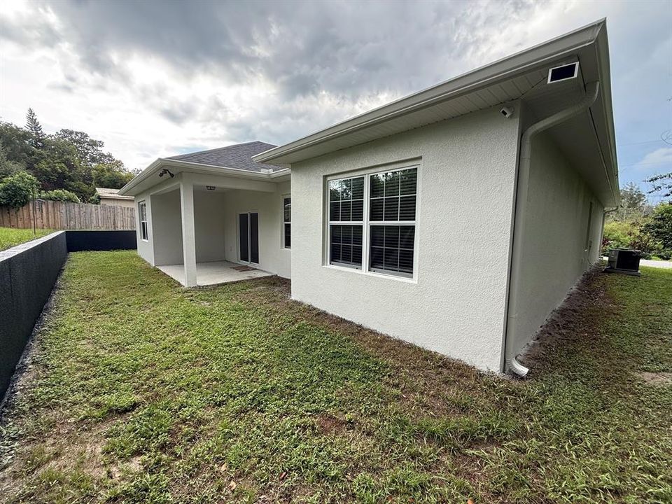 En Venta: $345,000 (3 camas, 2 baños, 1598 Pies cuadrados)