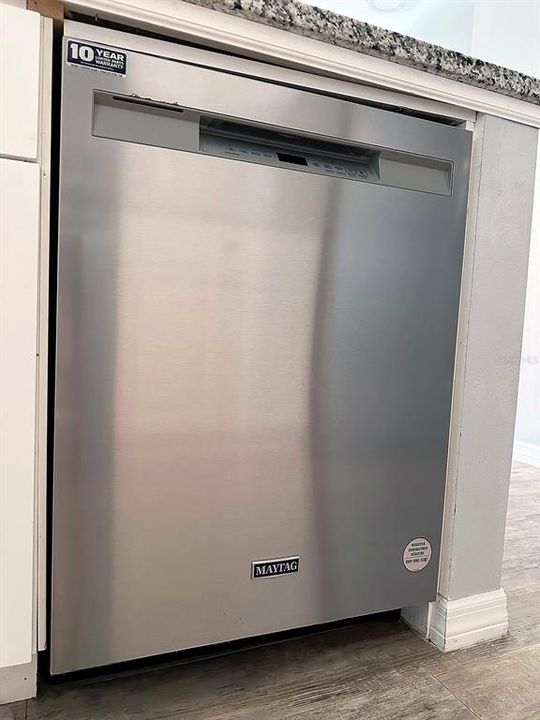 En Venta: $345,000 (3 camas, 2 baños, 1598 Pies cuadrados)