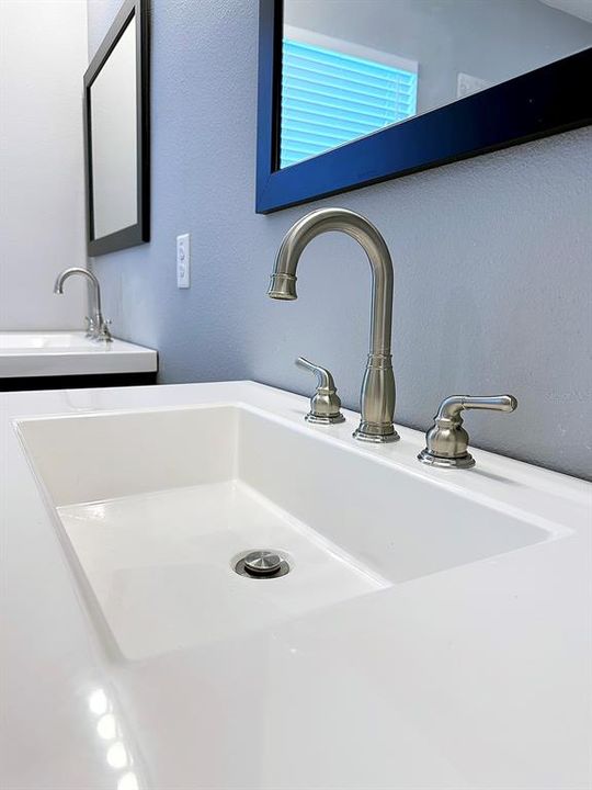 En Venta: $345,000 (3 camas, 2 baños, 1598 Pies cuadrados)