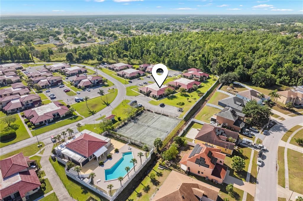 Под контрактом: $160,000 (2 спален, 2 ванн, 1038 Квадратных фут)