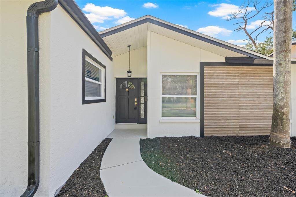 Active With Contract: $780,000 (4 beds, 2 baths, 2115 Square Feet)