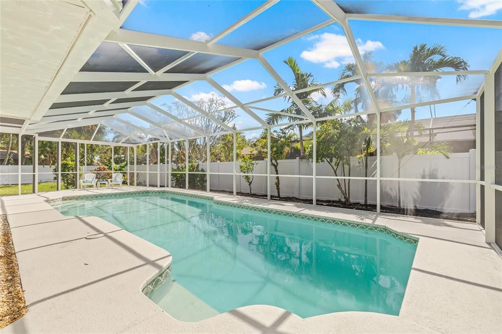 Active With Contract: $780,000 (4 beds, 2 baths, 2115 Square Feet)