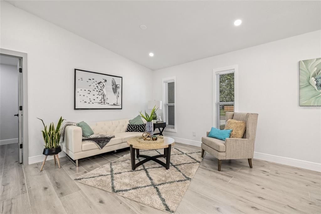 Active With Contract: $780,000 (4 beds, 2 baths, 2115 Square Feet)