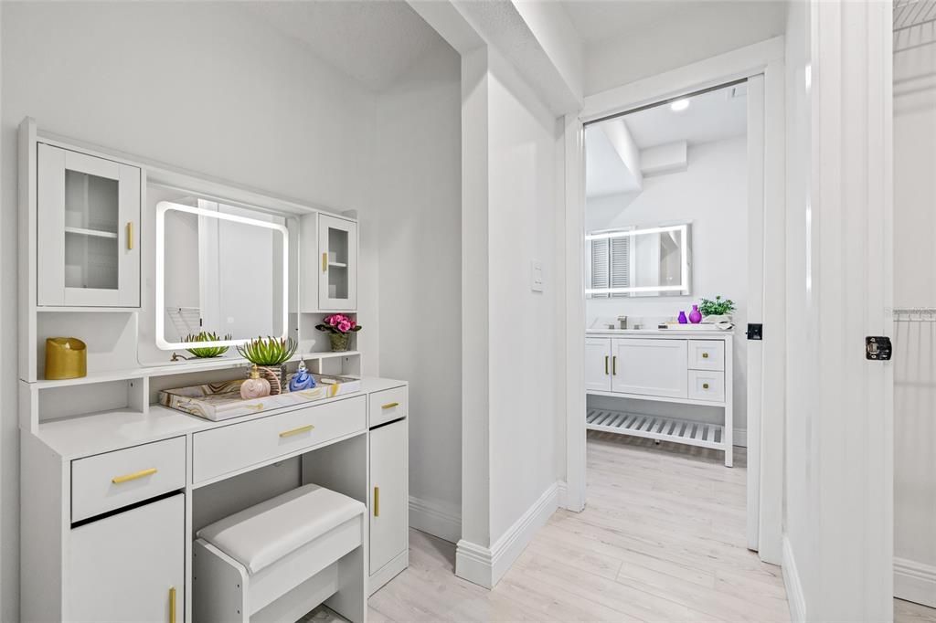 Active With Contract: $780,000 (4 beds, 2 baths, 2115 Square Feet)