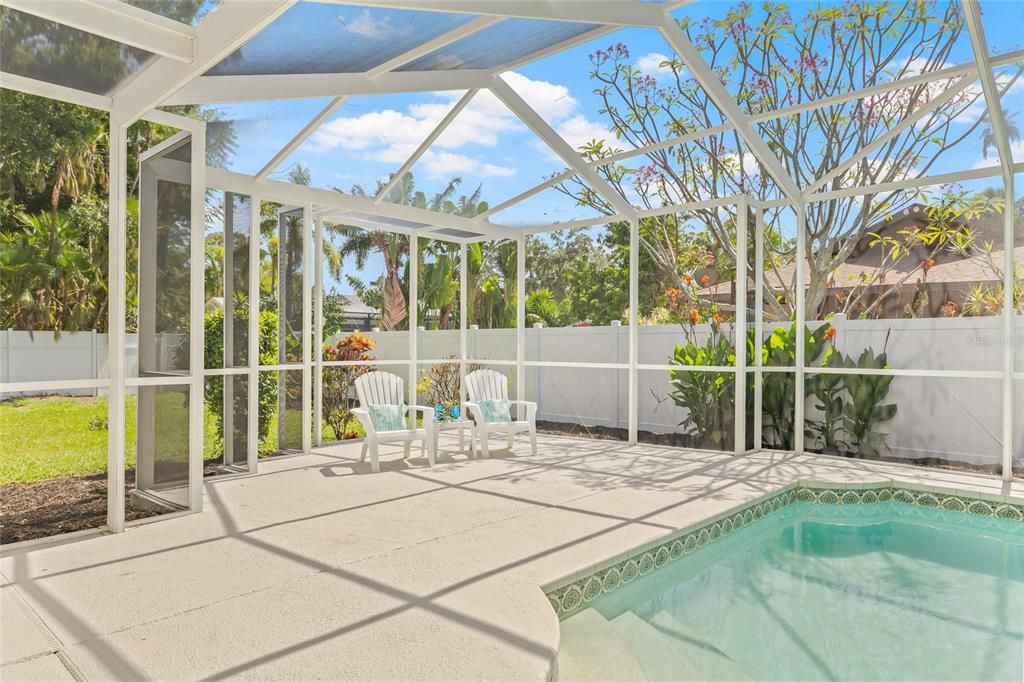 Active With Contract: $780,000 (4 beds, 2 baths, 2115 Square Feet)