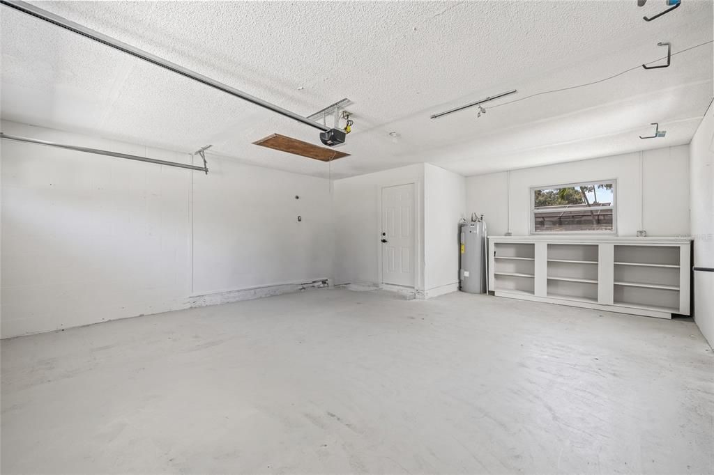 Active With Contract: $780,000 (4 beds, 2 baths, 2115 Square Feet)