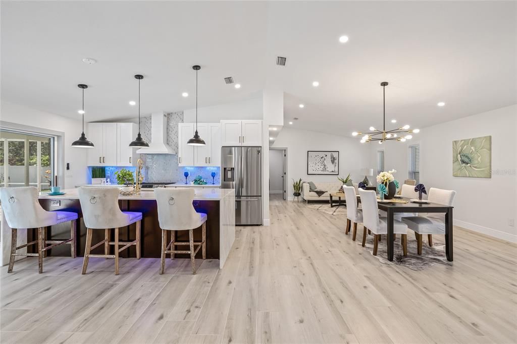 Active With Contract: $780,000 (4 beds, 2 baths, 2115 Square Feet)