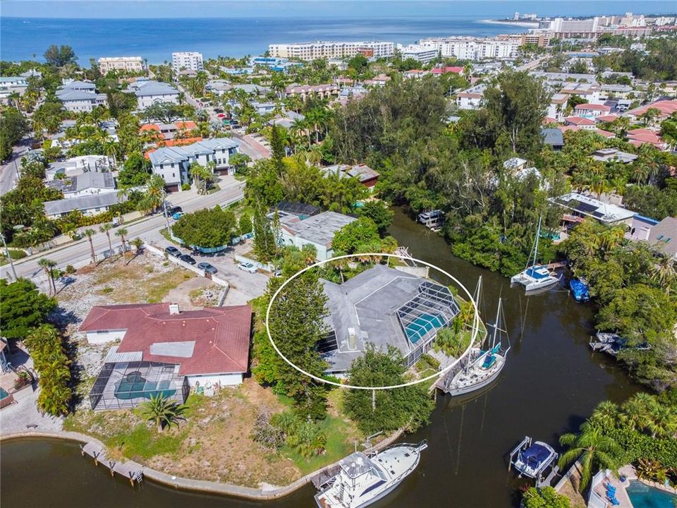 En Venta: $2,300,000 (4 camas, 3 baños, 2941 Pies cuadrados)