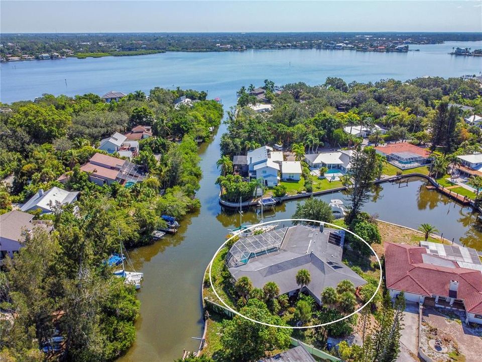 En Venta: $2,300,000 (4 camas, 3 baños, 2941 Pies cuadrados)