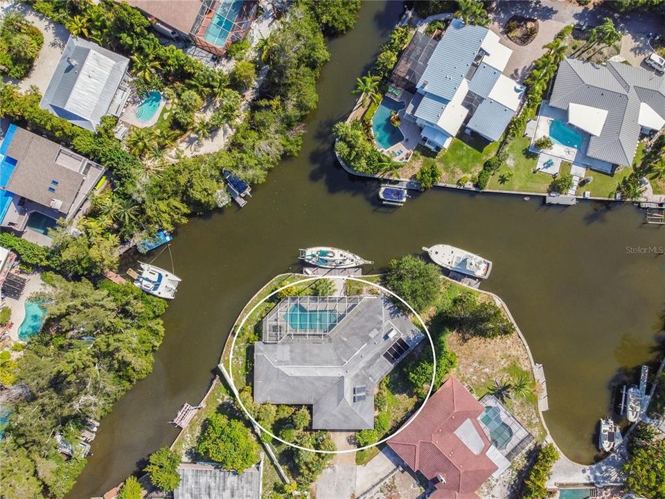 En Venta: $2,300,000 (4 camas, 3 baños, 2941 Pies cuadrados)