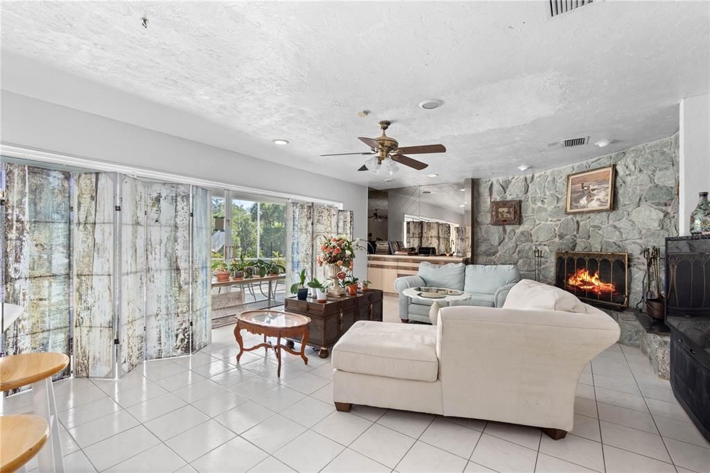 En Venta: $2,300,000 (4 camas, 3 baños, 2941 Pies cuadrados)