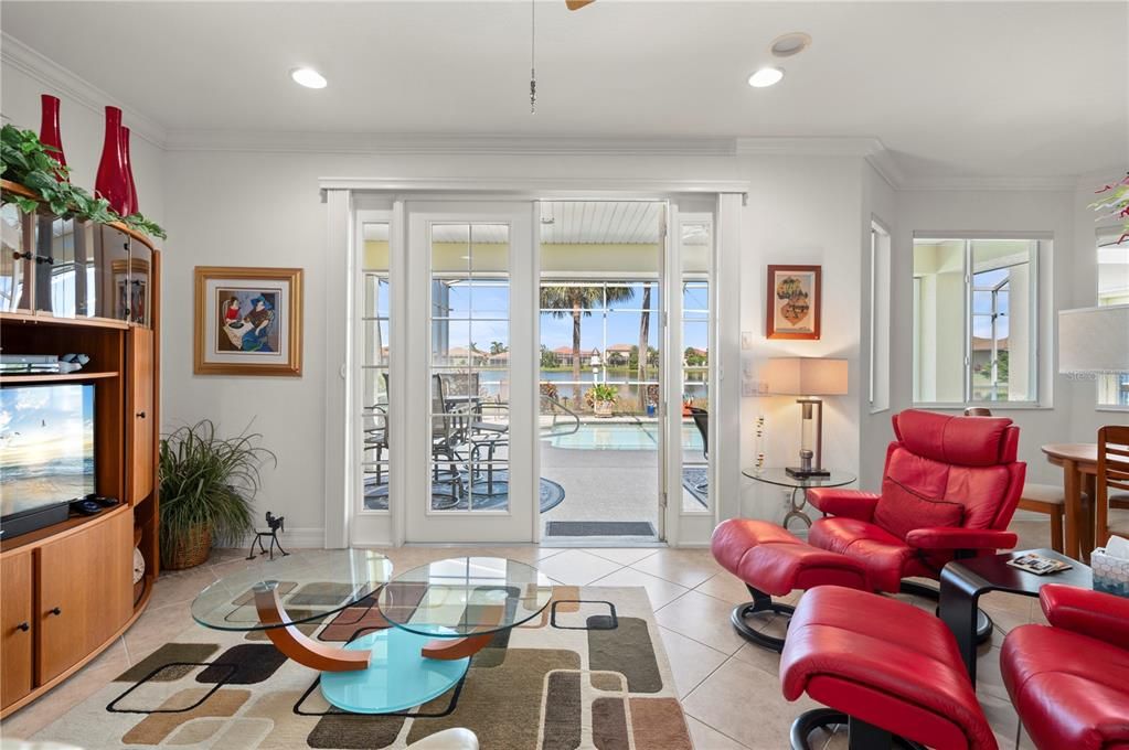 待售: $835,000 (4 贝兹, 3 浴室, 3463 平方英尺)