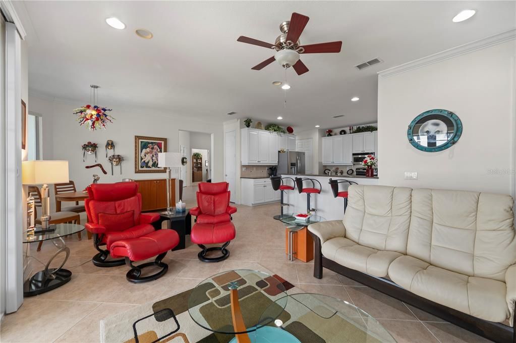 待售: $835,000 (4 贝兹, 3 浴室, 3463 平方英尺)