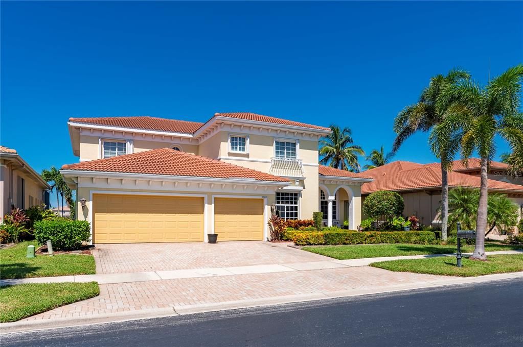 待售: $835,000 (4 贝兹, 3 浴室, 3463 平方英尺)