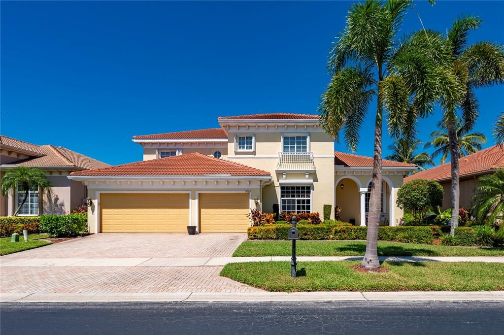 待售: $835,000 (4 贝兹, 3 浴室, 3463 平方英尺)