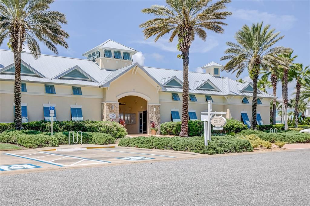 Под контрактом: $1,350,000 (4 спален, 3 ванн, 3626 Квадратных фут)