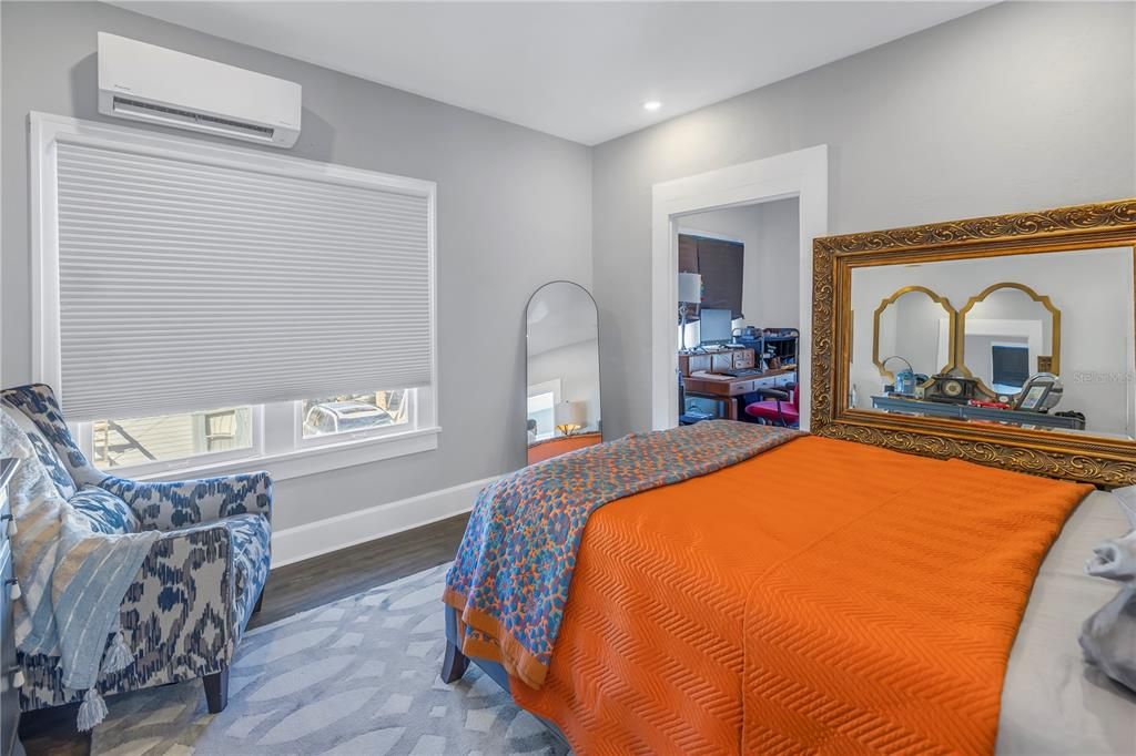 Под контрактом: $675,000 (3 спален, 0 ванн, 1608 Квадратных фут)