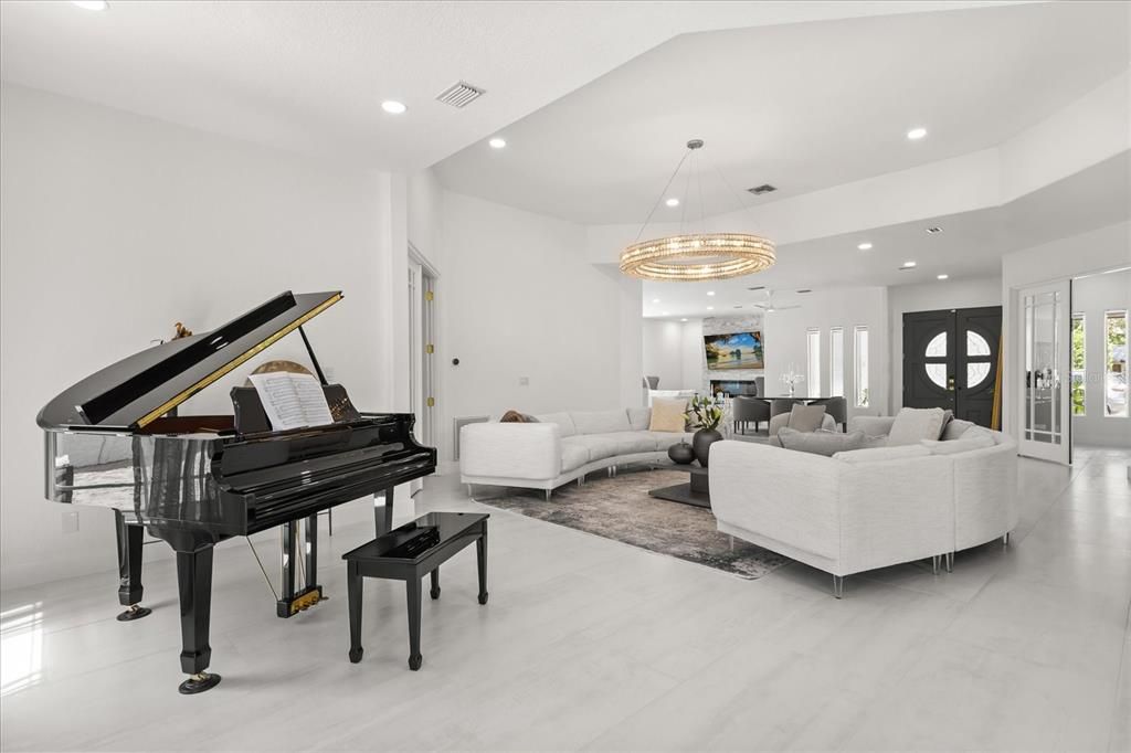 For Sale: $2,165,000 (5 beds, 4 baths, 4798 Square Feet)