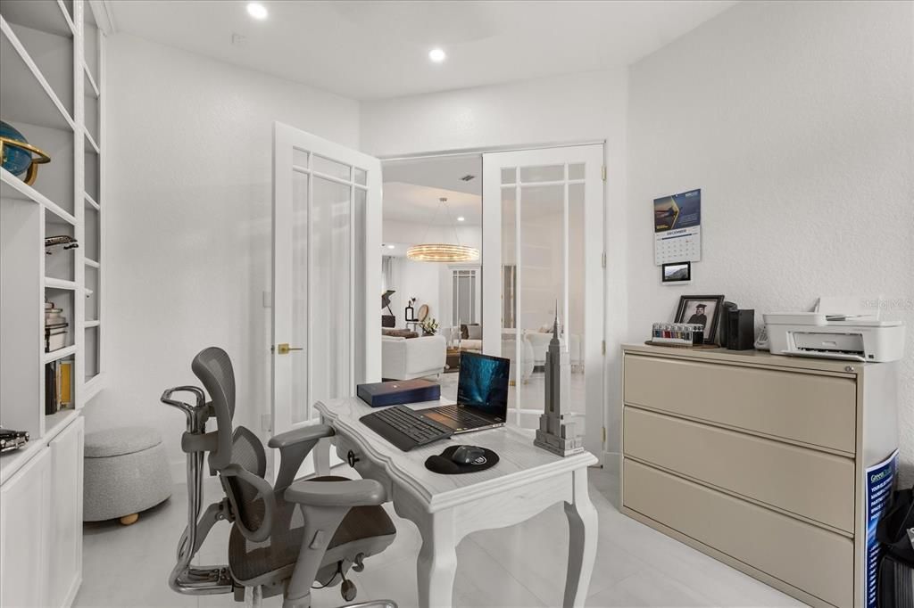 For Sale: $2,165,000 (5 beds, 4 baths, 4798 Square Feet)