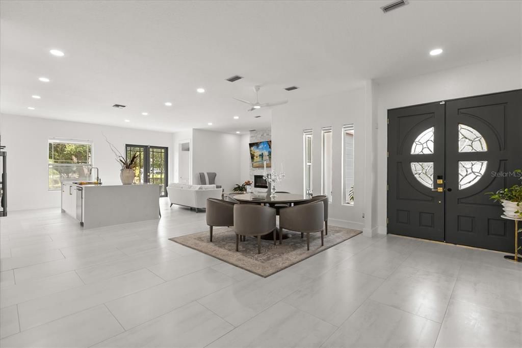 For Sale: $2,165,000 (5 beds, 4 baths, 4798 Square Feet)