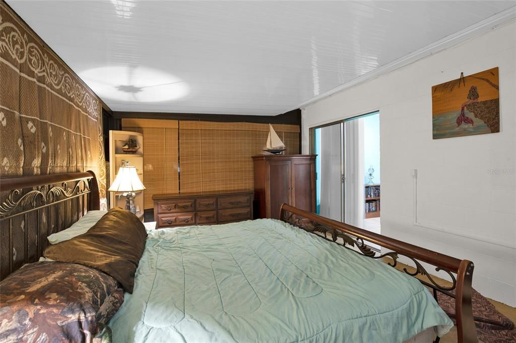 For Sale: $312,900 (3 beds, 1 baths, 1488 Square Feet)