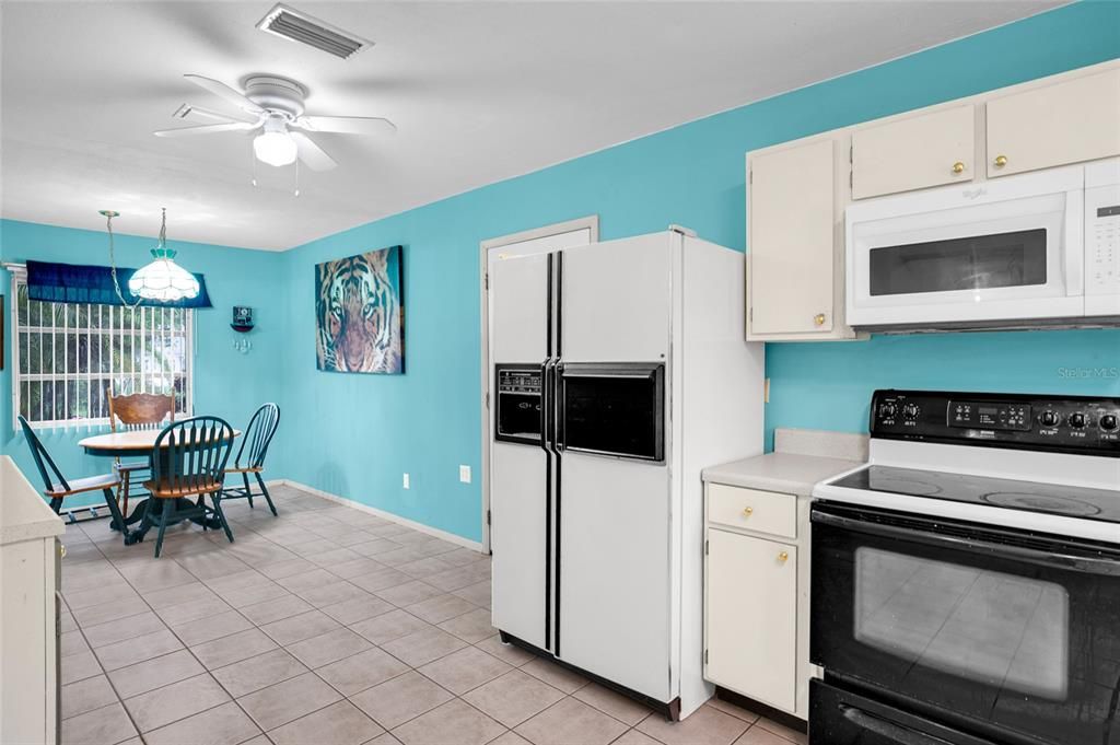 For Sale: $312,900 (3 beds, 1 baths, 1488 Square Feet)