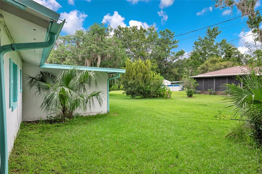 For Sale: $312,900 (3 beds, 1 baths, 1488 Square Feet)