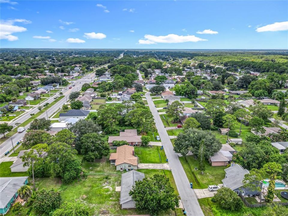For Sale: $209,000 (3 beds, 2 baths, 1107 Square Feet)
