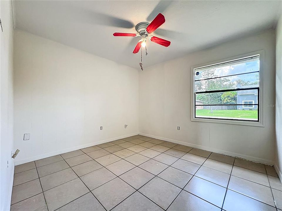 For Sale: $209,000 (3 beds, 2 baths, 1107 Square Feet)