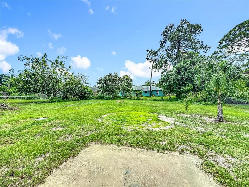 For Sale: $209,000 (3 beds, 2 baths, 1107 Square Feet)