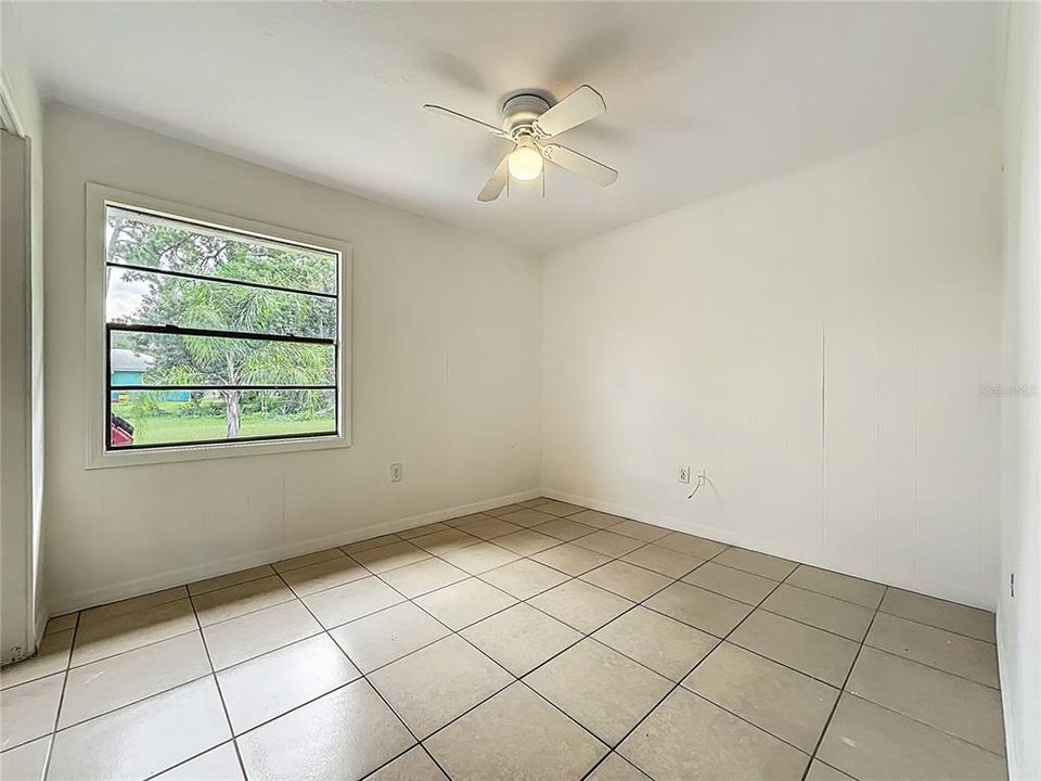 For Sale: $209,000 (3 beds, 2 baths, 1107 Square Feet)