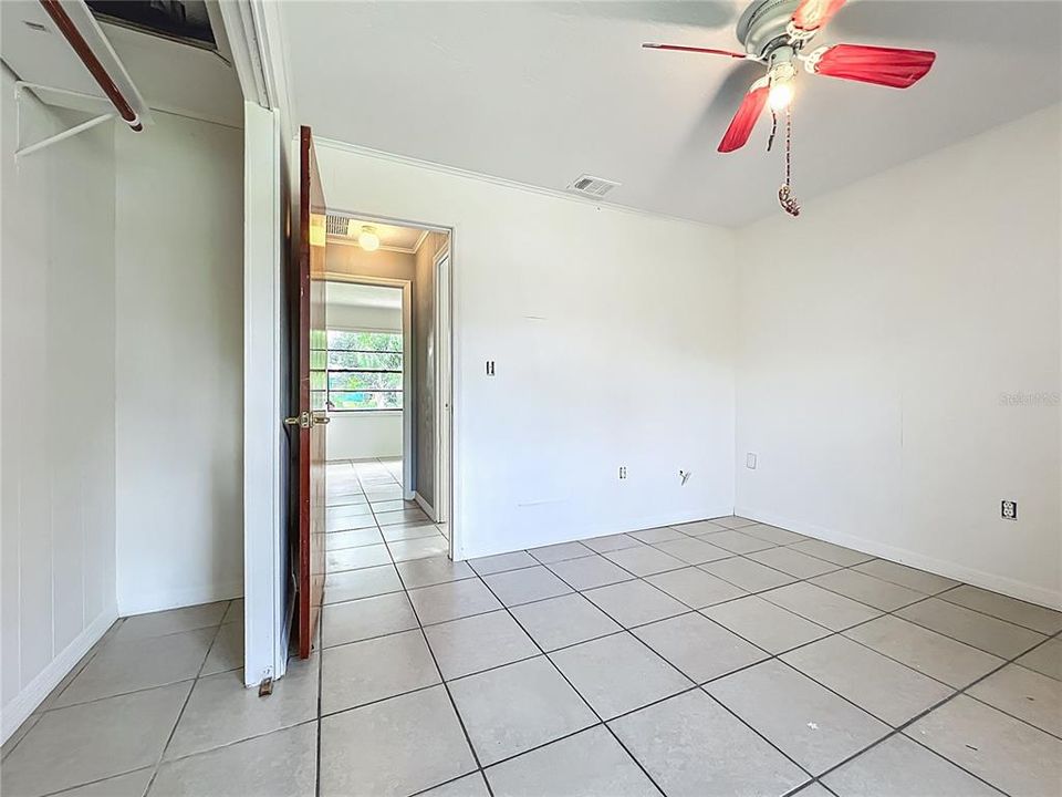For Sale: $209,000 (3 beds, 2 baths, 1107 Square Feet)