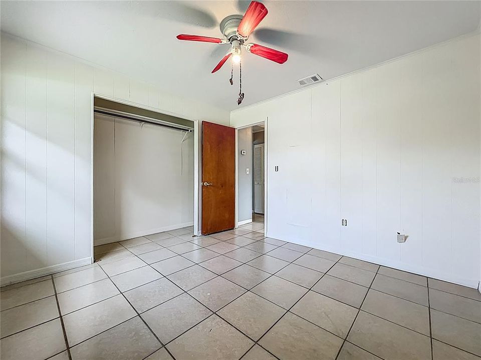 For Sale: $209,000 (3 beds, 2 baths, 1107 Square Feet)