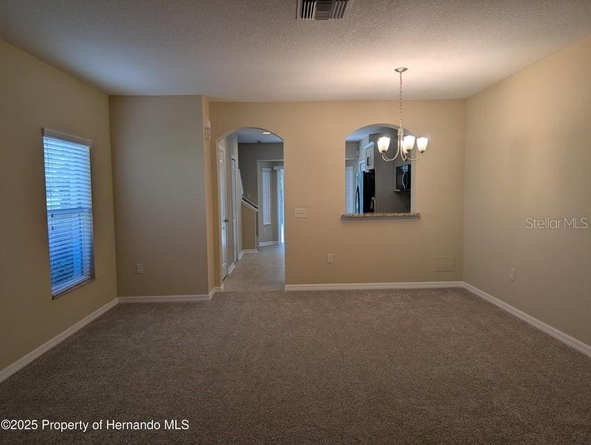 Activo con contrato: $220,000 (2 camas, 2 baños, 1262 Pies cuadrados)