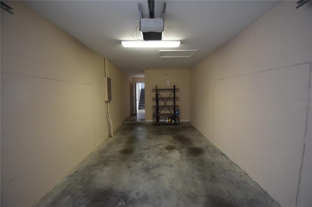 For Rent: $2,100 (3 beds, 2 baths, 1616 Square Feet)