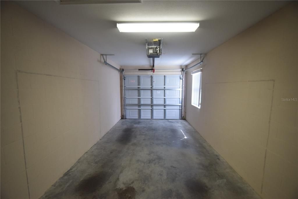 For Rent: $2,100 (3 beds, 2 baths, 1616 Square Feet)