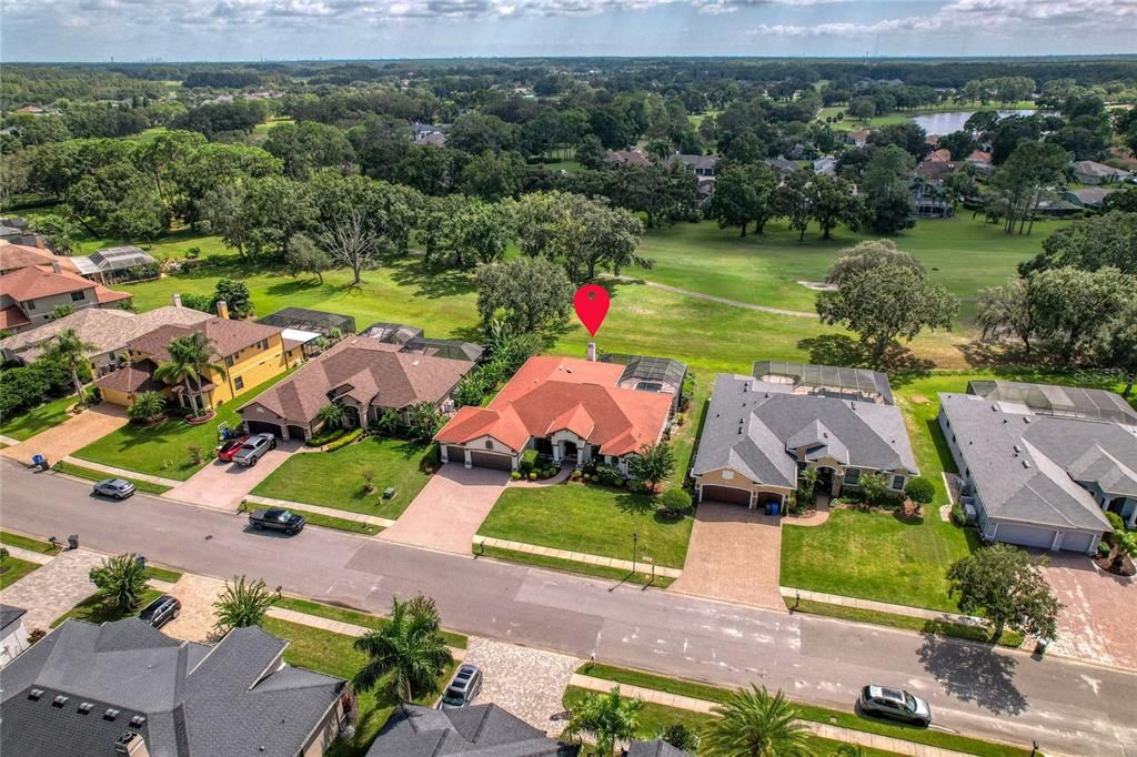 Под контрактом: $965,000 (4 спален, 3 ванн, 3271 Квадратных фут)