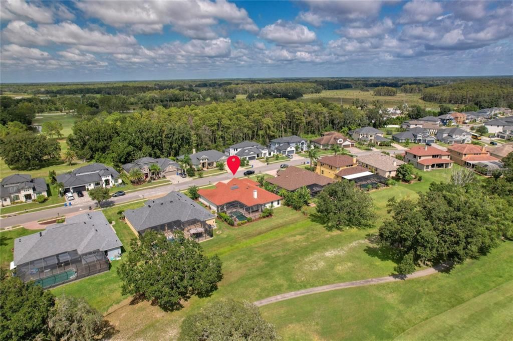 Под контрактом: $965,000 (4 спален, 3 ванн, 3271 Квадратных фут)