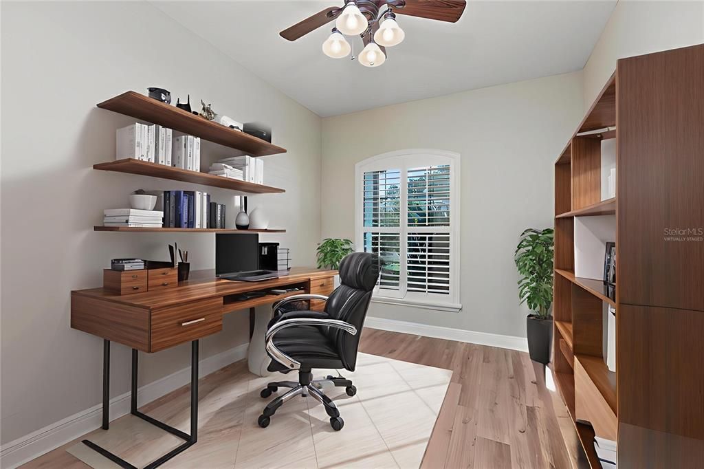 Под контрактом: $965,000 (4 спален, 3 ванн, 3271 Квадратных фут)