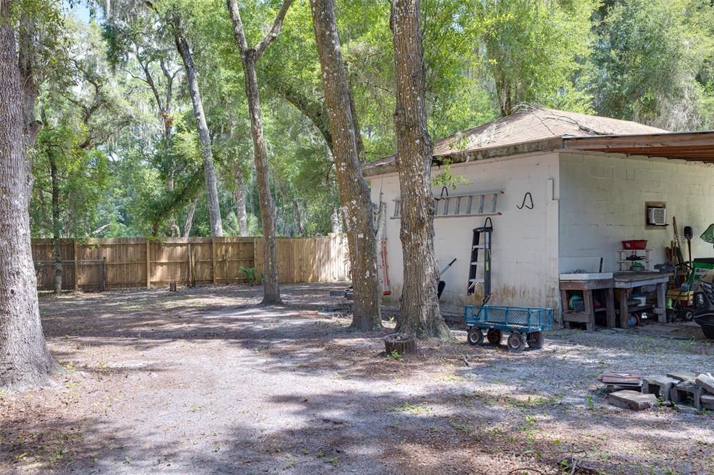 For Sale: $254,900 (3 beds, 2 baths, 1836 Square Feet)