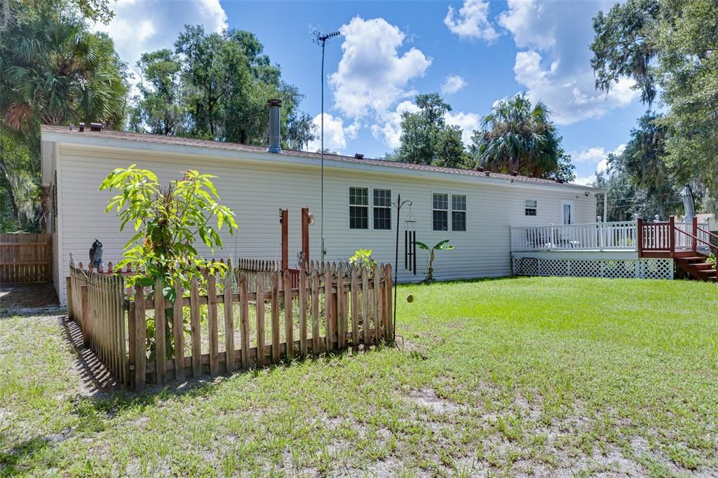 For Sale: $254,900 (3 beds, 2 baths, 1836 Square Feet)