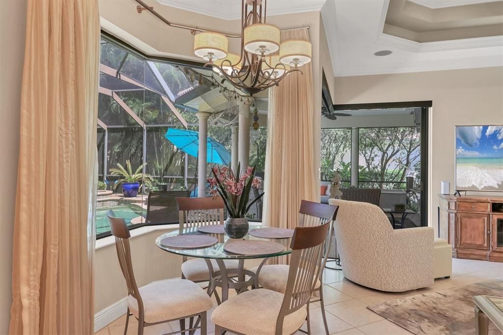 For Sale: $1,215,000 (5 beds, 4 baths, 3686 Square Feet)