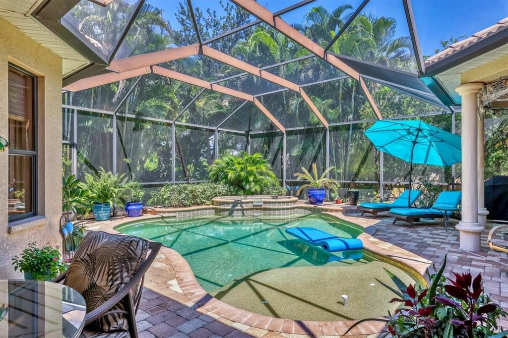 For Sale: $1,215,000 (5 beds, 4 baths, 3686 Square Feet)